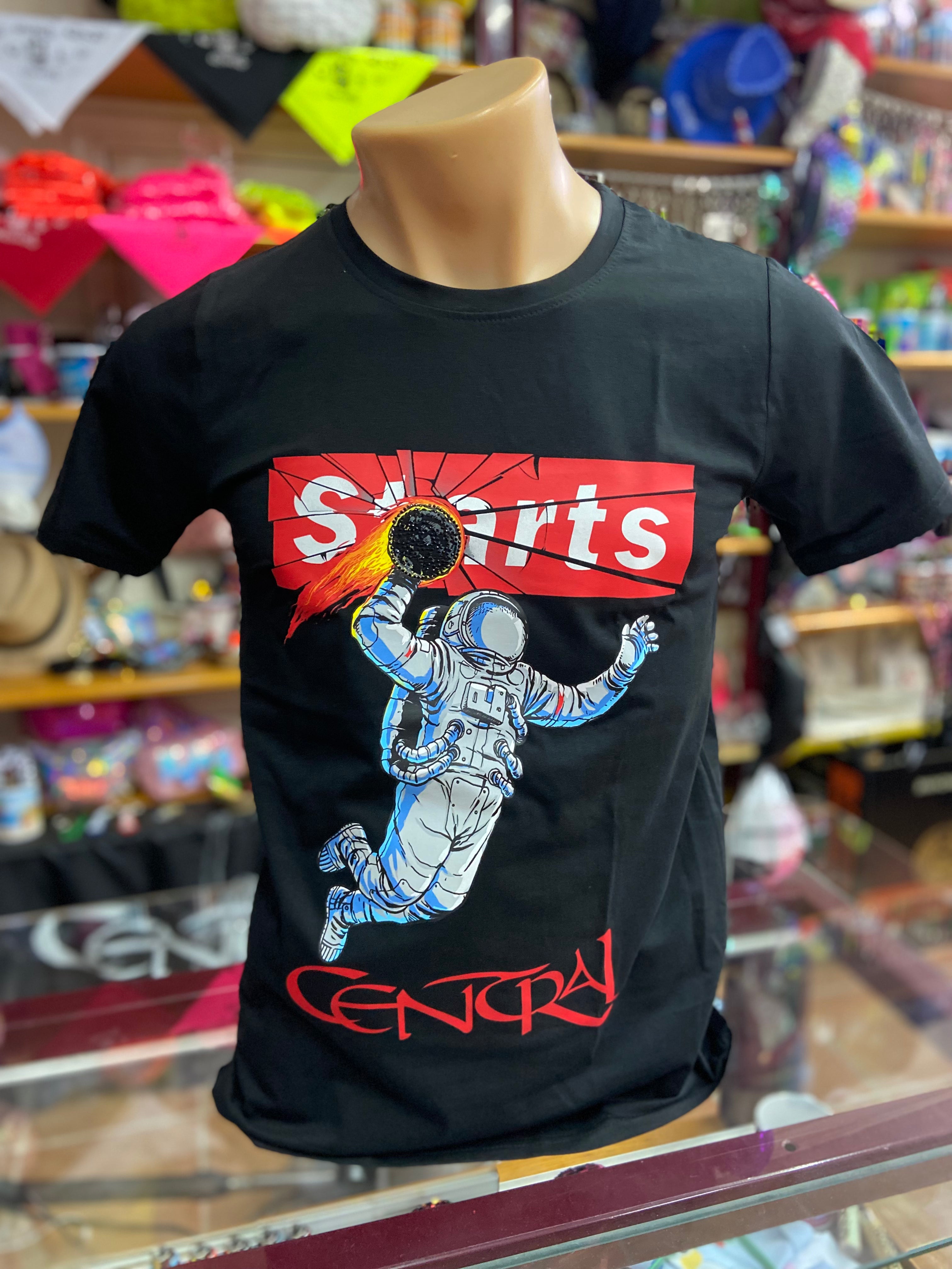 Camiseta Astronauta ajustada .                                   *se recomienda  escoger una  talla más de lo habitual *